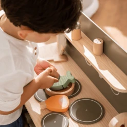 Howa Kinderkeuken " Lucky " Van Hout -Kinderen Speelgoeds Winkel howa kinderkeuken lucky van hout a349761 3